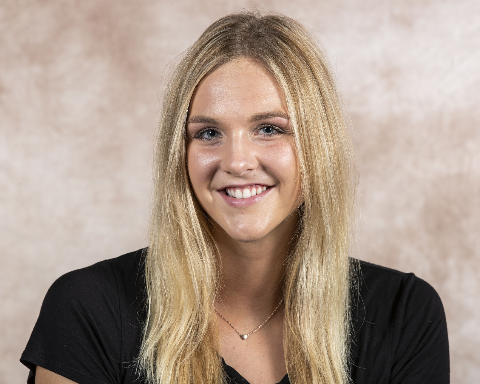 Riley Zuhn